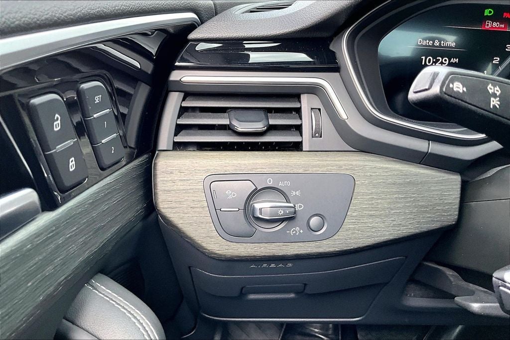 2024 Audi A4 45 S line Premium Plus quattro