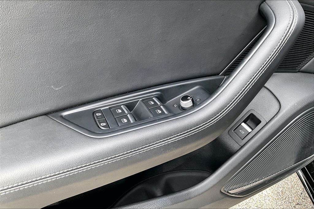 2024 Audi A4 45 S line Premium Plus quattro