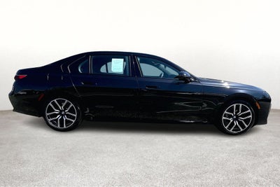 2024 BMW 7 Series 740i