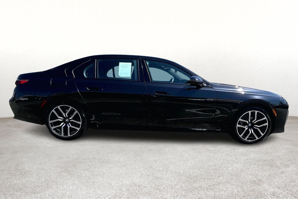 2024 BMW 7 Series 740i