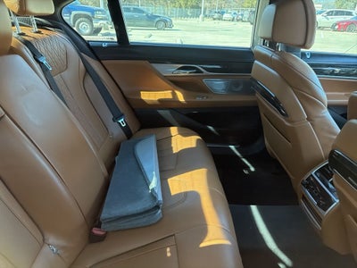 2017 BMW 7 Series 750i
