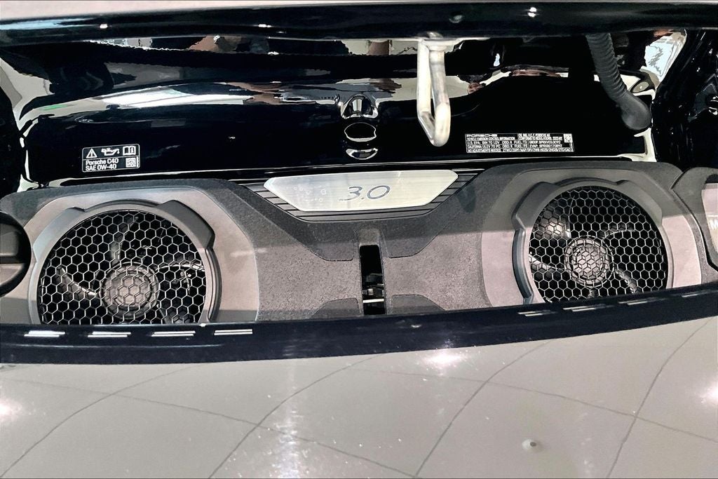 2025 Porsche 911 Carrera