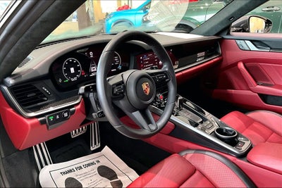 2025 Porsche 911 Carrera