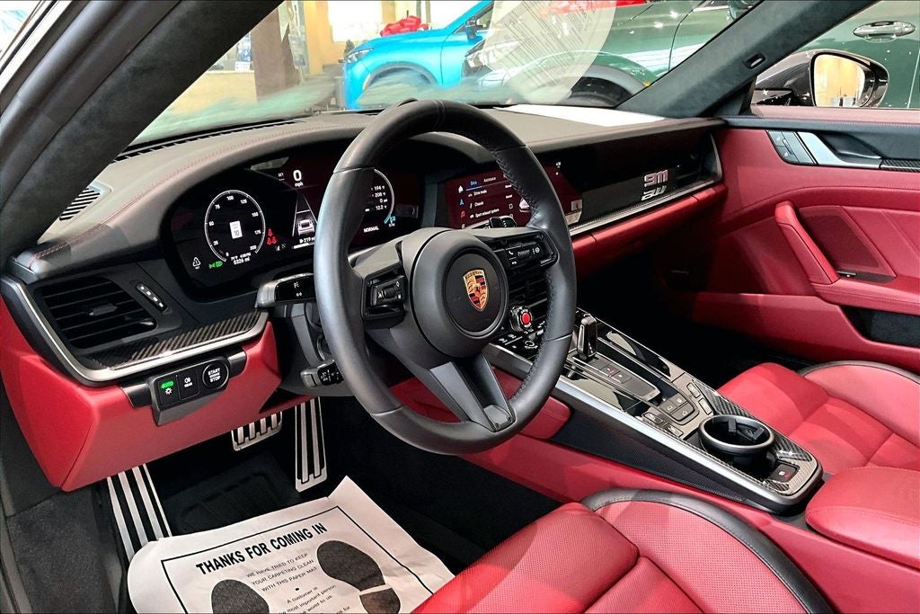 2025 Porsche 911 Carrera