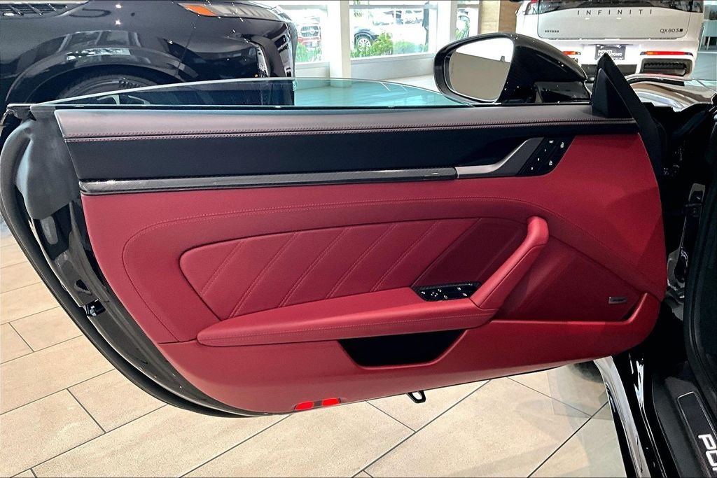 2025 Porsche 911 Carrera