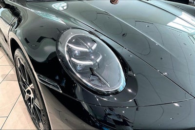 2025 Porsche 911 Carrera