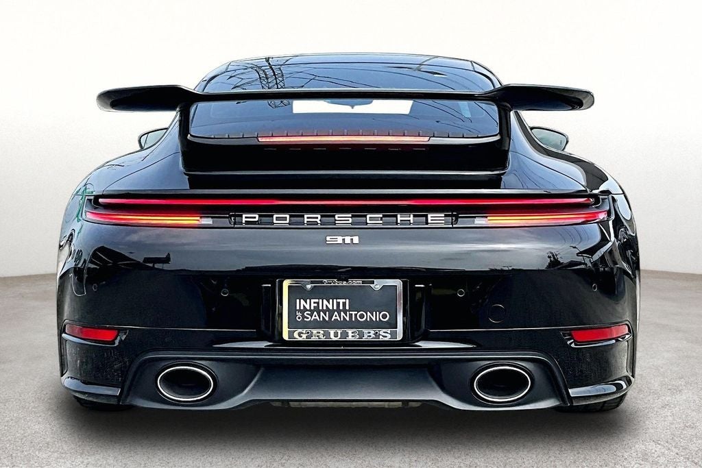 2025 Porsche 911 Carrera