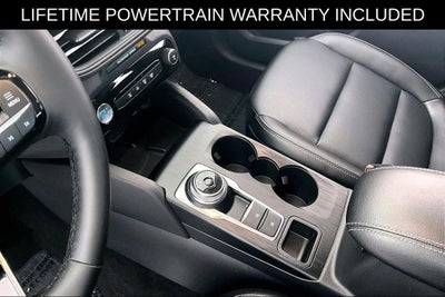 2025 Ford Escape Platinum