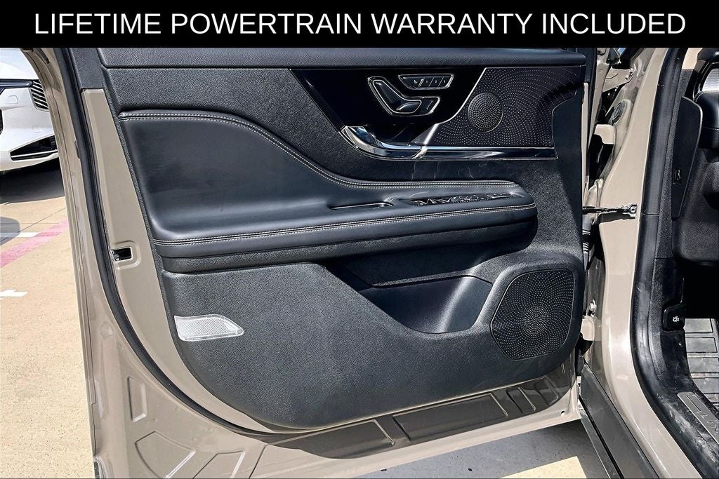 2025 Lincoln Corsair Premiere