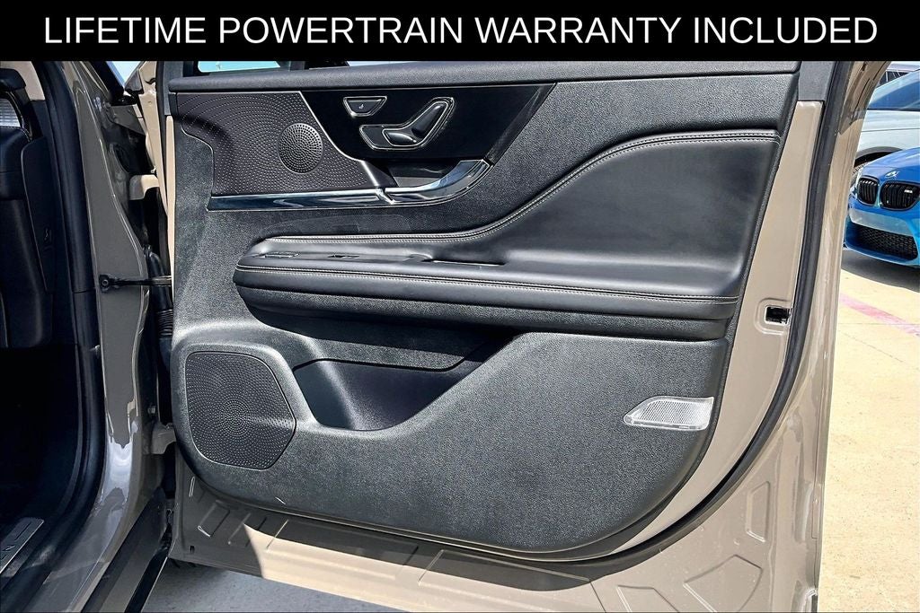 2025 Lincoln Corsair Premiere