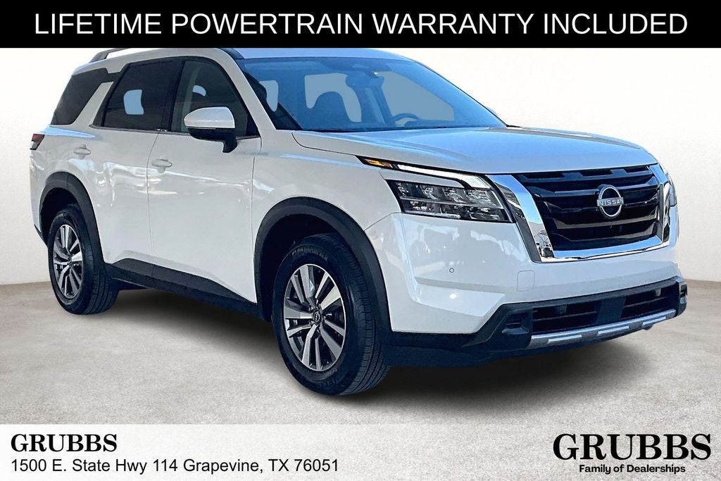 2023 Nissan Pathfinder SL