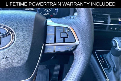 2025 Toyota Sienna Platinum 7 Passenger