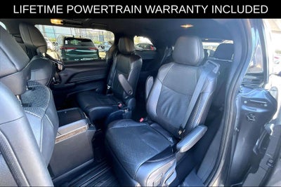 2025 Toyota Sienna Platinum 7 Passenger