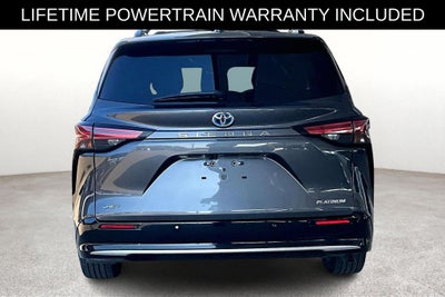 2025 Toyota Sienna Platinum 7 Passenger