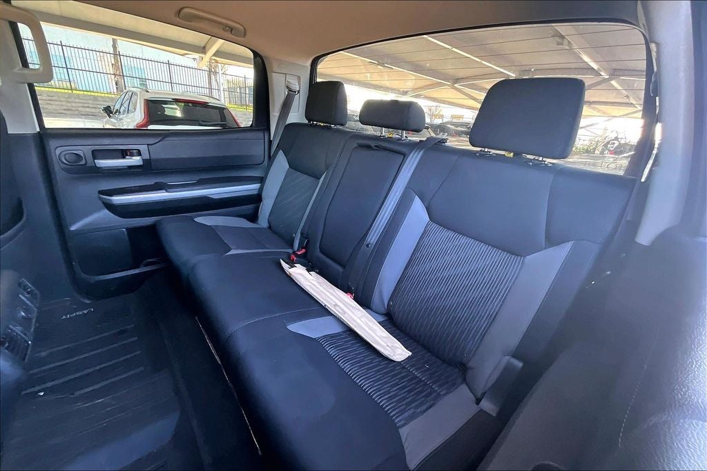 2017 Toyota Tundra SR5 4.6L V8