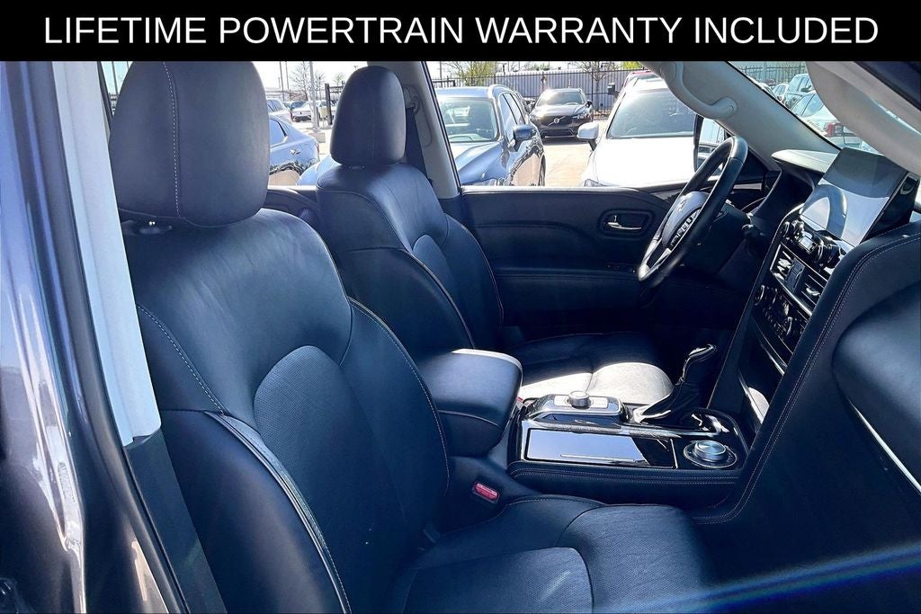 2024 INFINITI QX80 LUXE