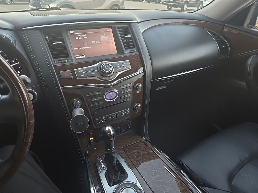 2017 INFINITI QX80 Base