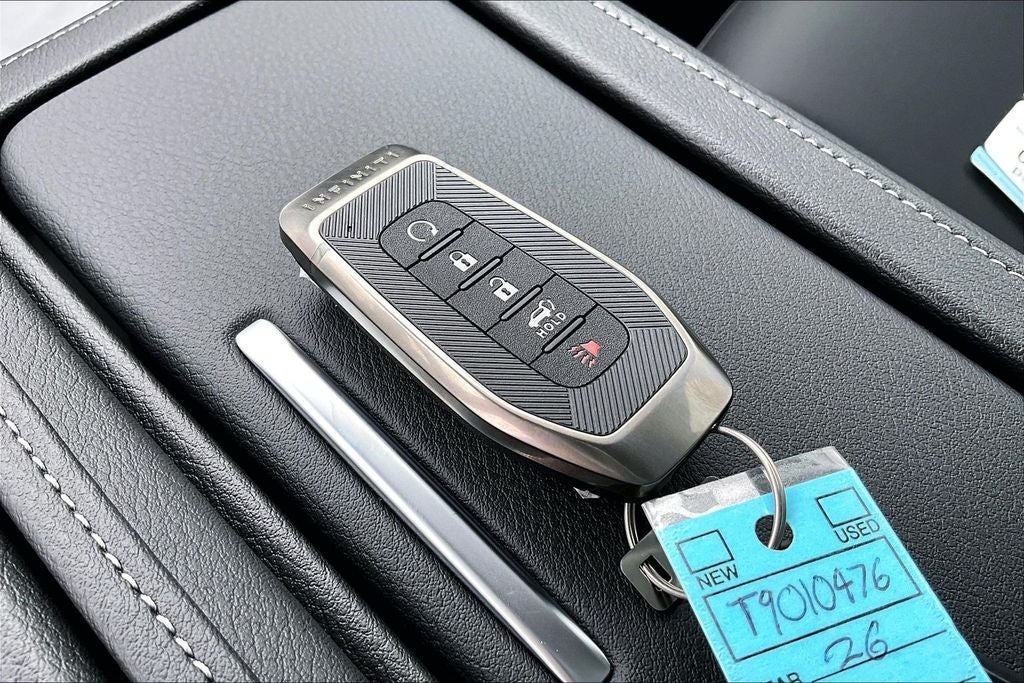 2026 INFINITI QX80 PURE