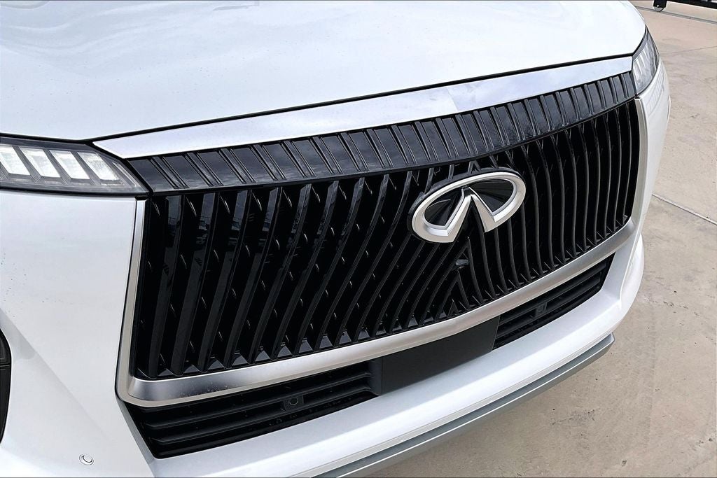 2026 INFINITI QX80 PURE