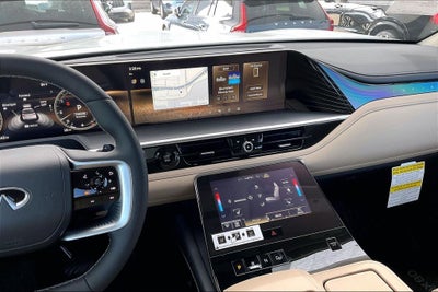 2026 INFINITI QX80 PURE