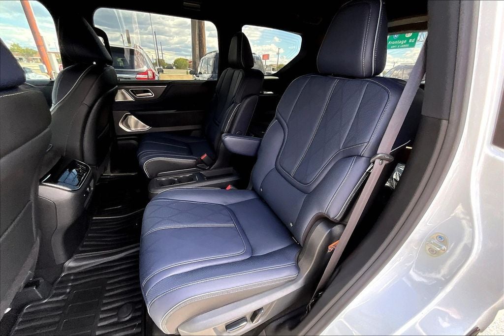 2026 INFINITI QX80 SPORT