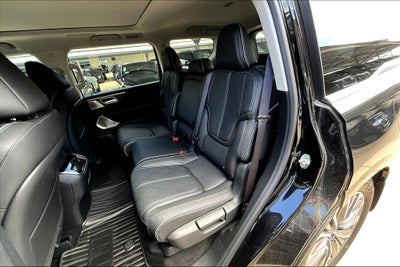 2025 INFINITI QX80 SENSORY