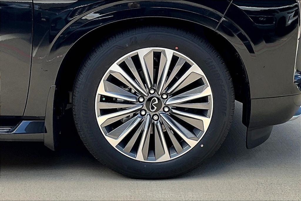 2025 INFINITI QX80 SENSORY