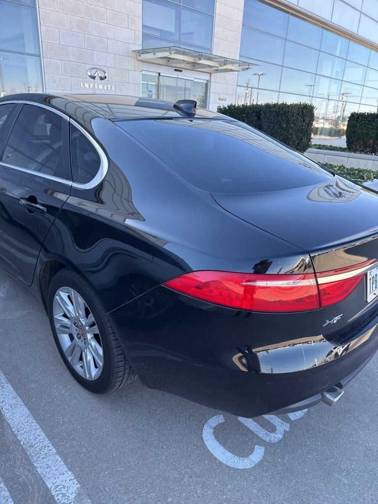 2017 Jaguar XF 35t