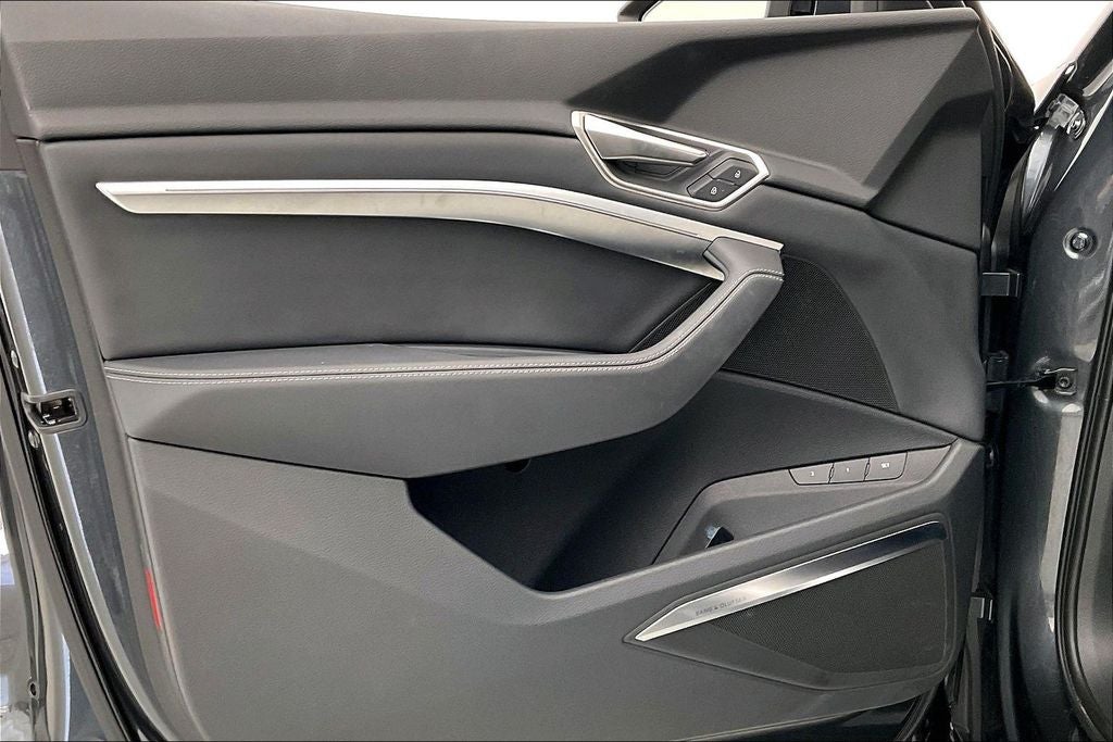 2024 Audi Q8 e-tron Premium Plus quattro