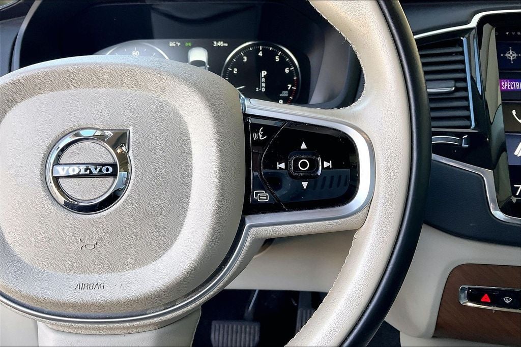 2019 Volvo XC90 T6 Inscription