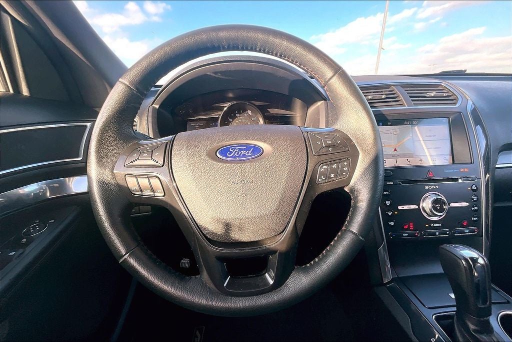 2017 Ford Explorer Sport