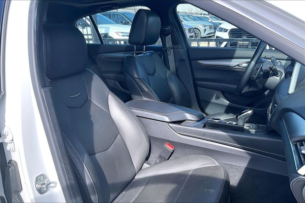 2025 Cadillac CT5 Premium Luxury