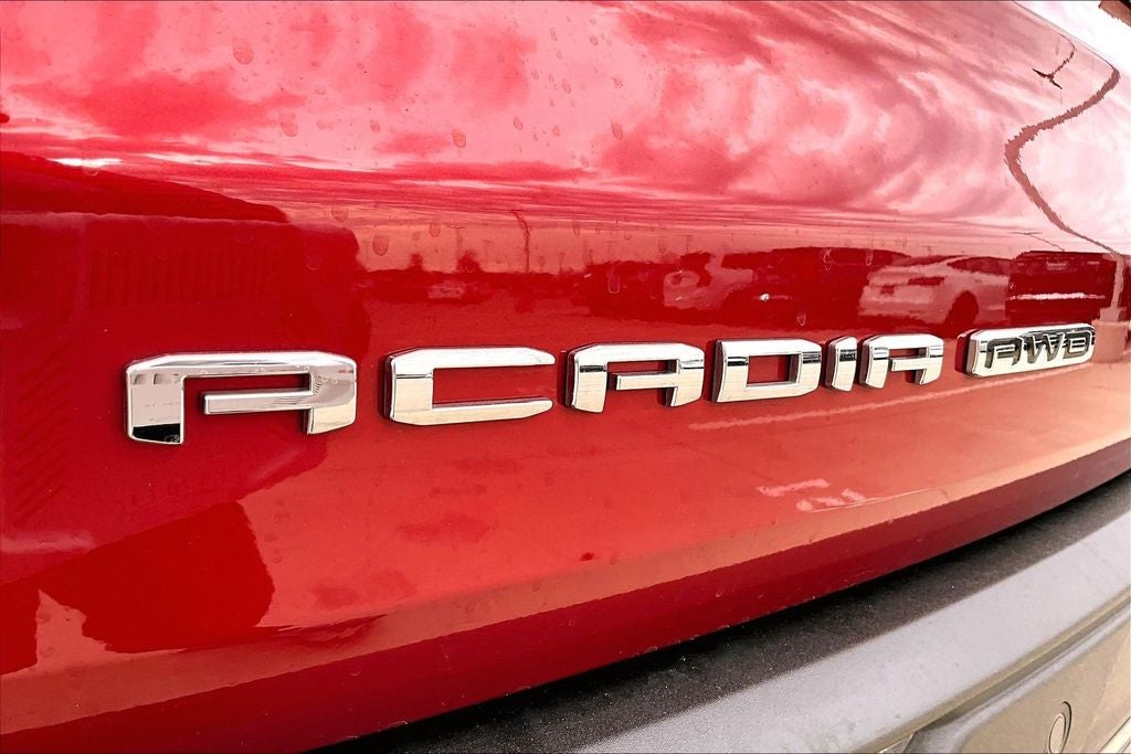 2024 GMC Acadia AT4