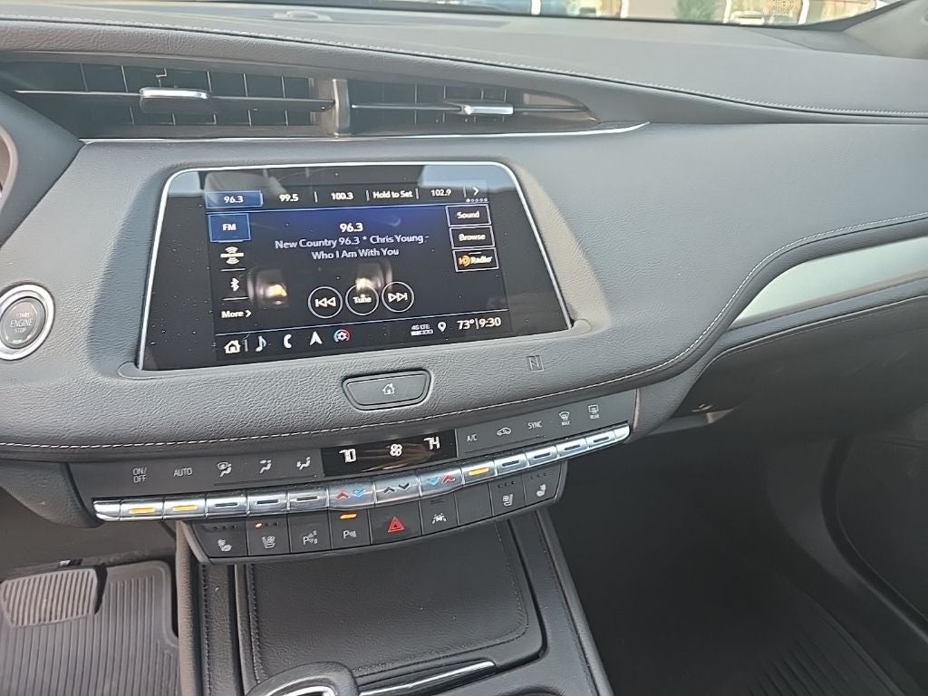 2019 Cadillac XT4 Premium Luxury