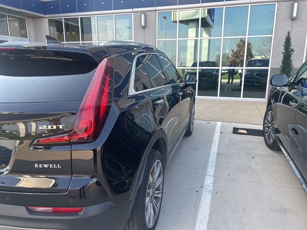 2019 Cadillac XT4 Premium Luxury