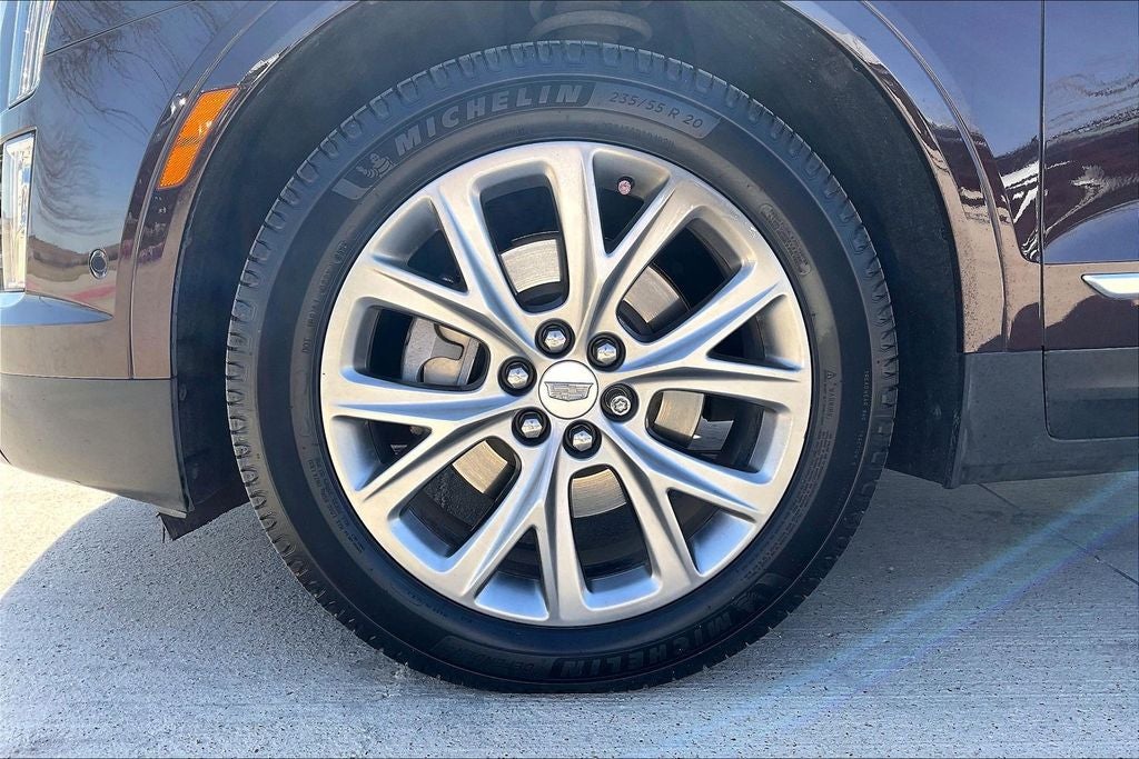 2020 Cadillac XT5 Sport