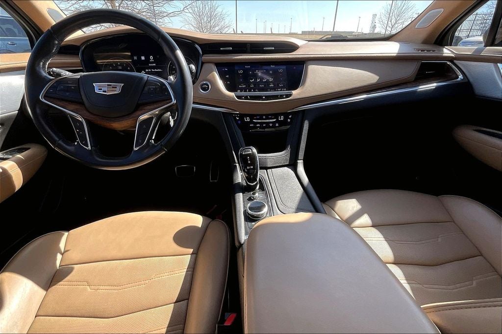 2020 Cadillac XT5 Sport