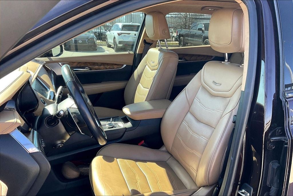 2020 Cadillac XT5 Sport