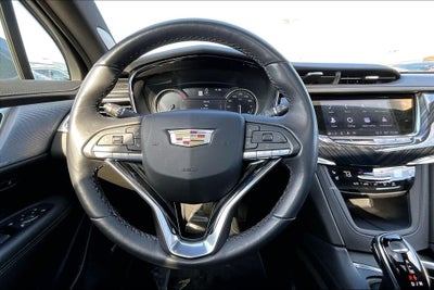 2025 Cadillac XT6 Premium Luxury