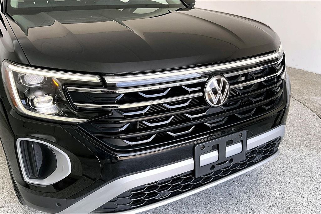 2024 Volkswagen Atlas 2.0T Peak Edition SE w/Technology