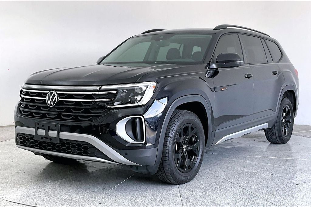 2024 Volkswagen Atlas 2.0T Peak Edition SE w/Technology