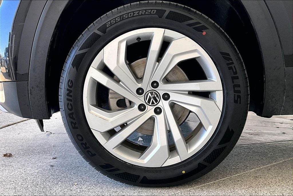 2021 Volkswagen Atlas 2.0T SE w/Technology