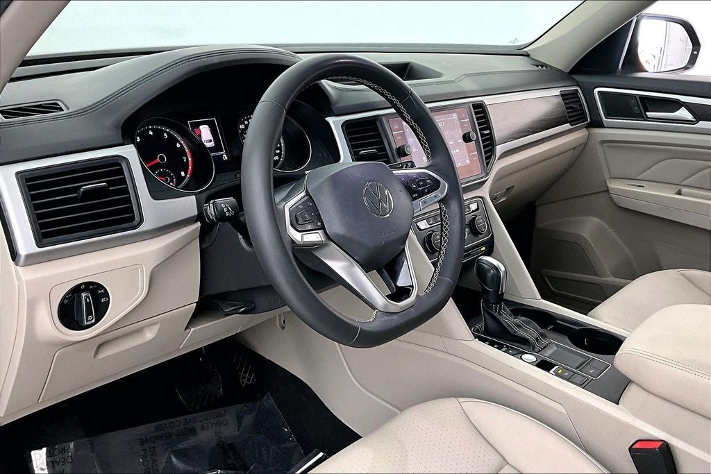 2021 Volkswagen Atlas 2.0T SE w/Technology