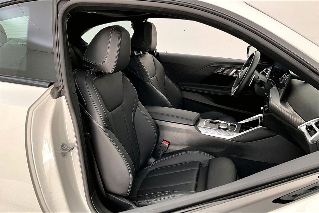 2025 BMW 2 Series M240i xDrive