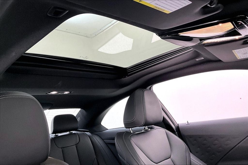 2025 BMW 2 Series M240i xDrive