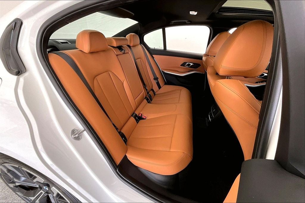 2025 BMW 3 Series 330i xDrive M Sport