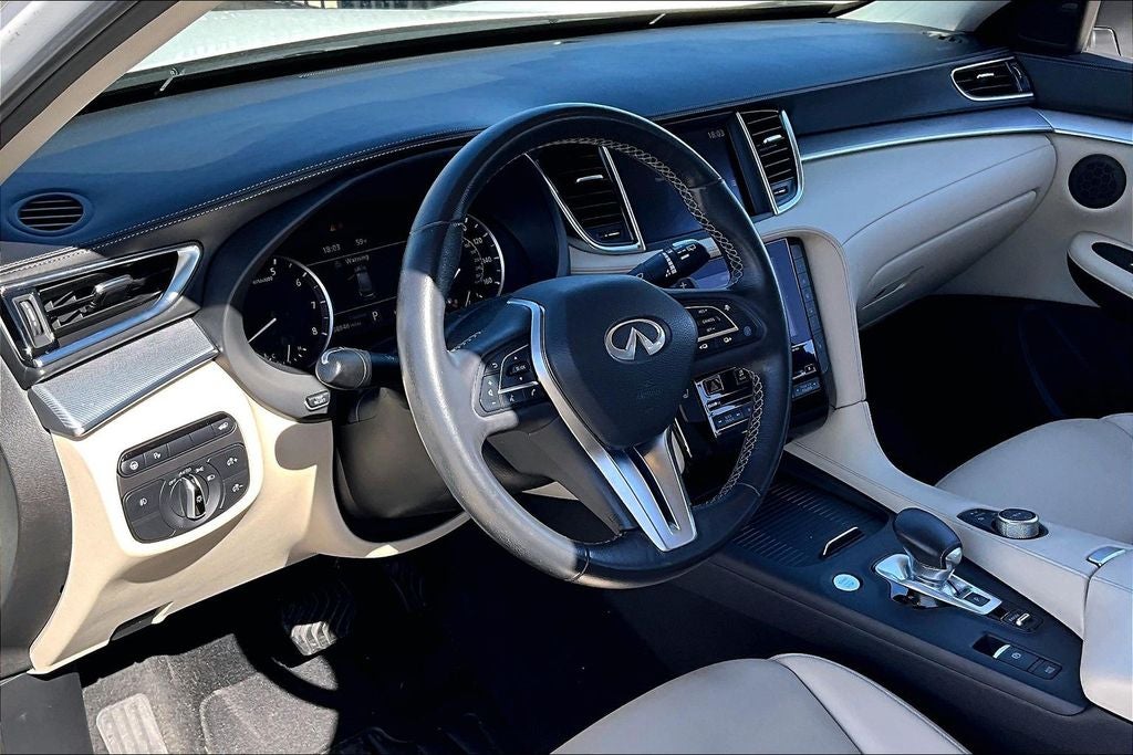 2021 INFINITI QX50 LUXE