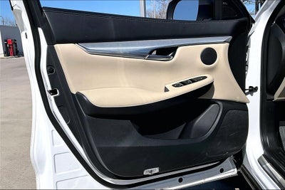 2021 INFINITI QX50 LUXE