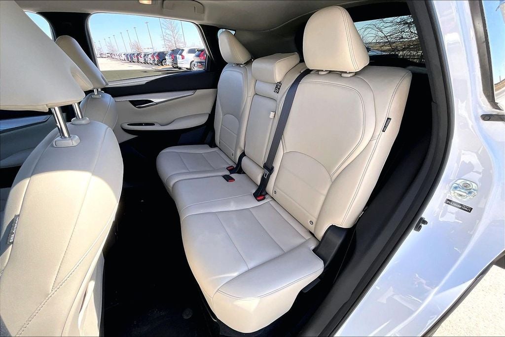 2021 INFINITI QX50 LUXE