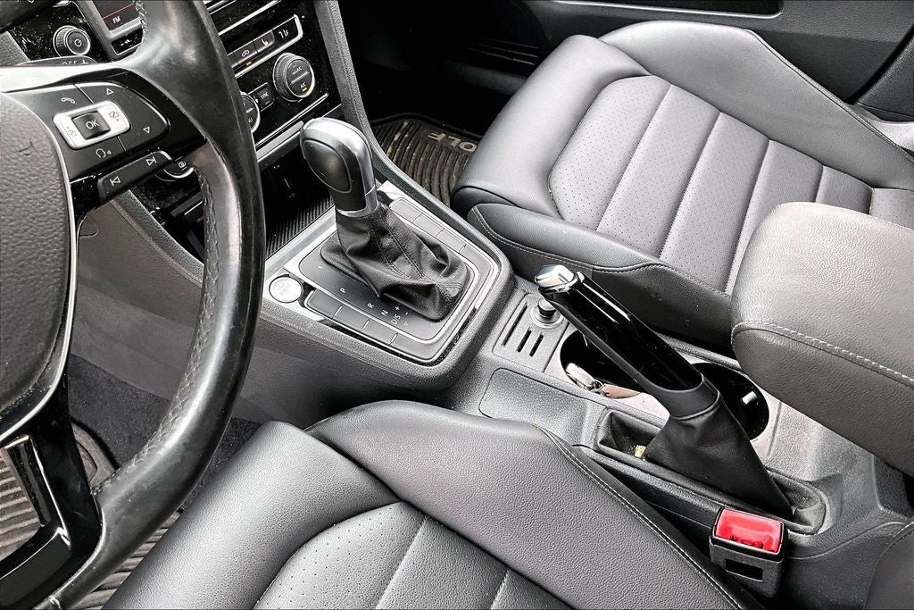 2016 Volkswagen Golf SportWagen SEL